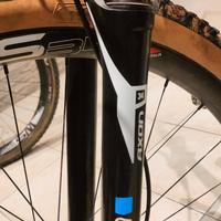 forcella suntour axon 