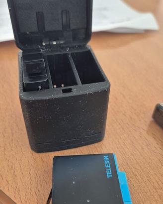 BATTERIE GOPRO HERO8 CON CARICATORE