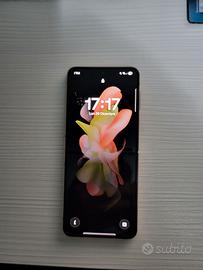 Samsung galaxy Z flip4