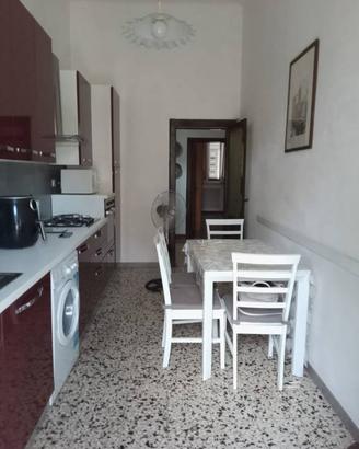Appartamento di 80 m² con 4 locali a Livorno