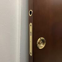 Porta scorrevole marrone