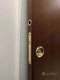 Porta scorrevole marrone