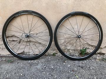 Ruote in Carbonio Shimano Dura Ace c24