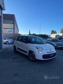 Fiat 500l - 2013