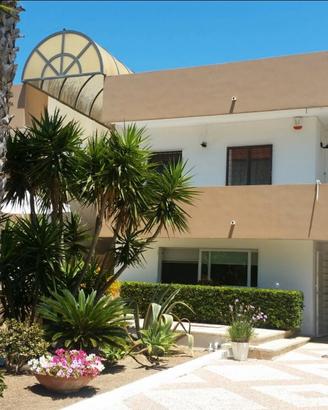 Appartamento in villa a pochi passi dal mare