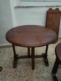 Tavolo in legno 