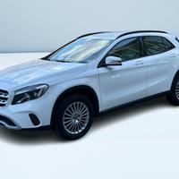 Mercedes GLA 180 d Business auto