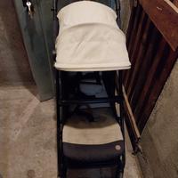 Passeggino cybex beezy compatto e leggero