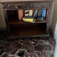 Mobiletto in legno