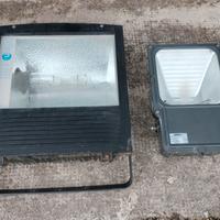 Coppia Fari Garage Capannone Interno ed Esterno