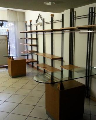 Arredamento negozio