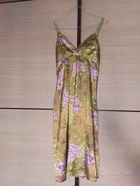 Vestitino effetto lucido