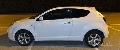 cerchi e gomme alfa da 16