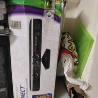 Xbox 360 più giochi e Kinect