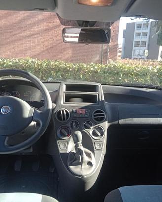Panda ibrida doppia alimentazione benzina e metano