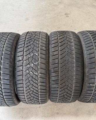 4 pneumatici invernali Fulda  235/45 R18 98V