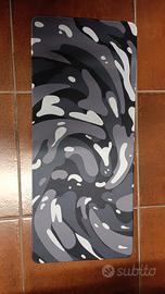 tappetino grigio bianco