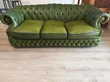 Divano Chesterfield chester inglese vintage origin