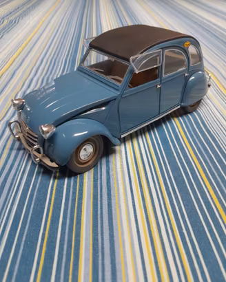 Citroen 2 cv 1/17 Solido