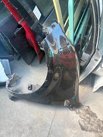 PARAFANGO ANTERIORE SINISTRO RENAULT CLIO ANNO:200