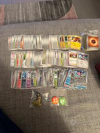 Lotto di carte pokemon cinesi