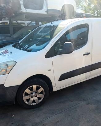 Ricambi PEUGEOT PARTNER VAN (B9) (04/08>06/20< ) a
