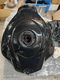 SERBATOIO GSXR 1000 K7 K8