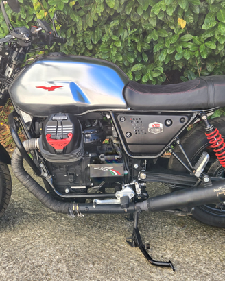 Moto Guzzi V7 Stone S - Serie Limitata N°393/750