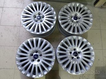 Cerchi in lega da 16 pollici per Ford s max