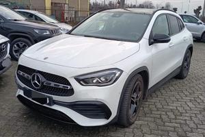 MERCEDES-BENZ GLA 200 d AMG Line Automatic Premi