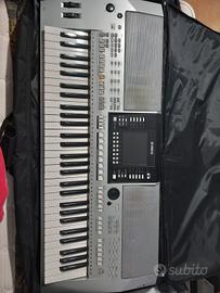 tastiera yamaha psr s-910