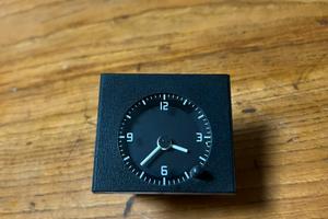 Orologio clio 1.8 16v/williams