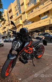 KTM Duke 125 2024 A1