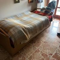 Letto singolo con 2 letto estraibile