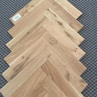 Parquet Listello Rovere con nodi in 6 colori