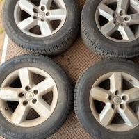 gomme 235/60/R16 