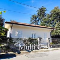 Villa a Fiumetto Marina di Pietrasanta Versiliana