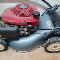 TAGLIAERBA E DECESPUGLIATORE HONDA