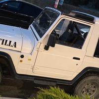 jeep 4x4 Asia Rocsta con gancio traino