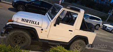 jeep 4x4 Asia Rocsta con gancio traino