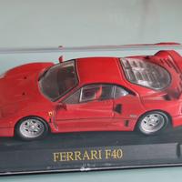 Modellino F40 scala 1:43 in teca