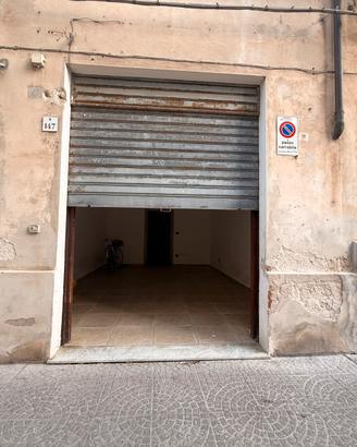 Locale commerciale