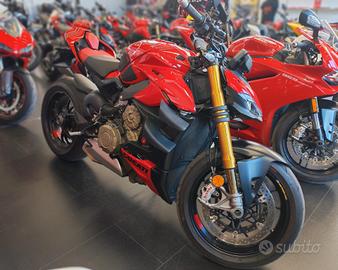 Ducati Streetfighter V4S