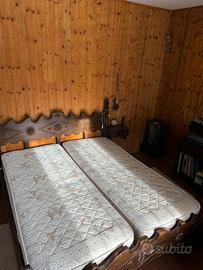 Letto matrimoniale con materassi