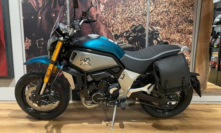 CF-MOTO 700CL-X Adventure - Solo 2499 km