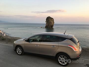 Lancia Delta unico proprietario