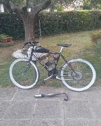Bici con motore 80cc