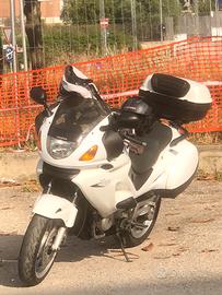 Honda Deauville 650