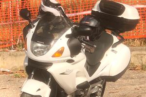 Honda Deauville 650