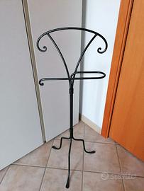 Appendiabiti in ferro battuto